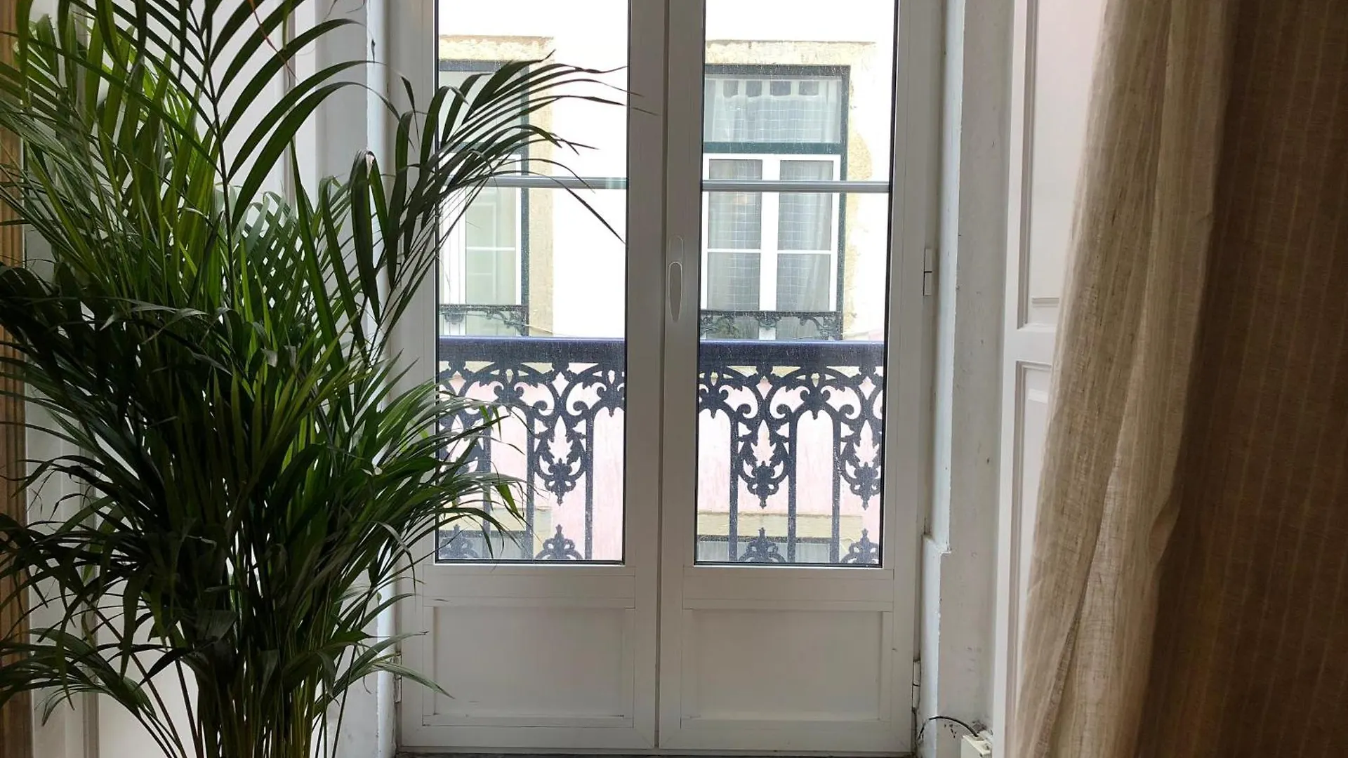 Charming 2 Bedroom Apartment - Bairro Alto, Principe Real Lisbon 0*,  Portugal